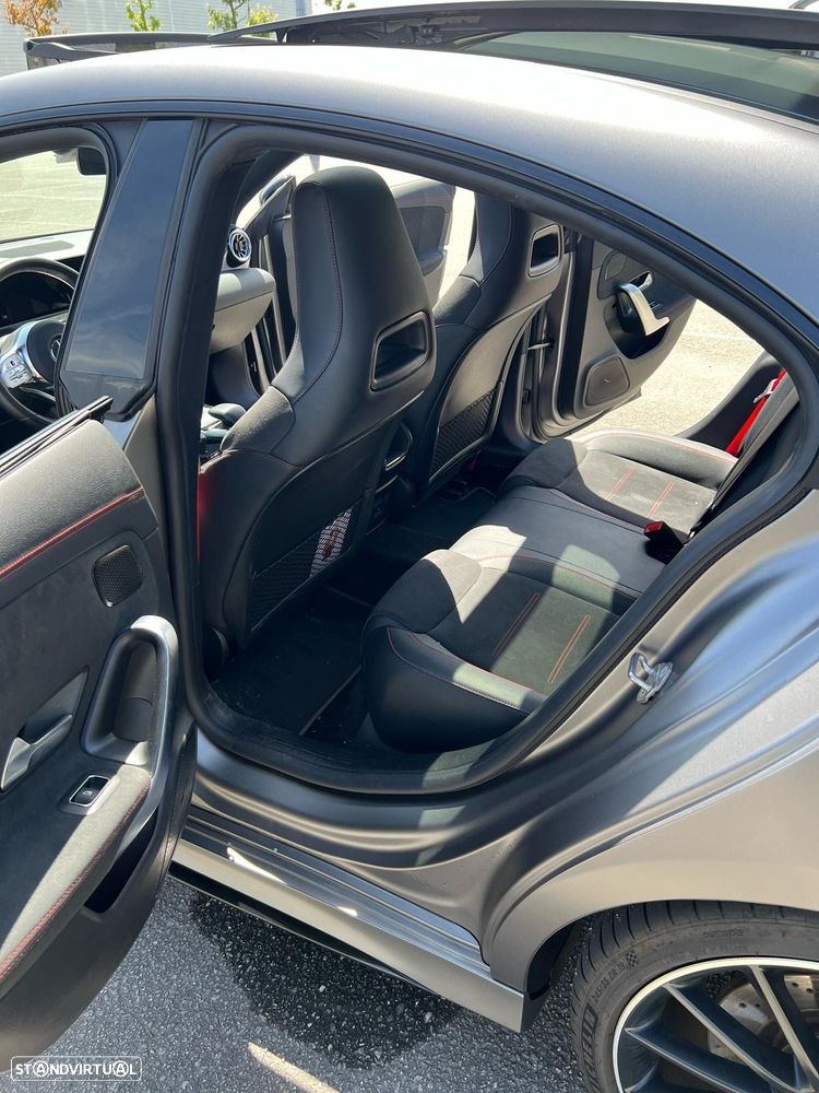 Mercedes-Benz CLA 35 AMG - 14