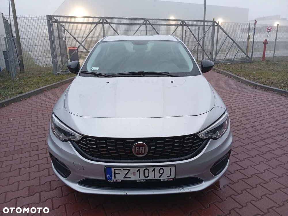 Fiat Tipo 1.4 16v Easy - 2
