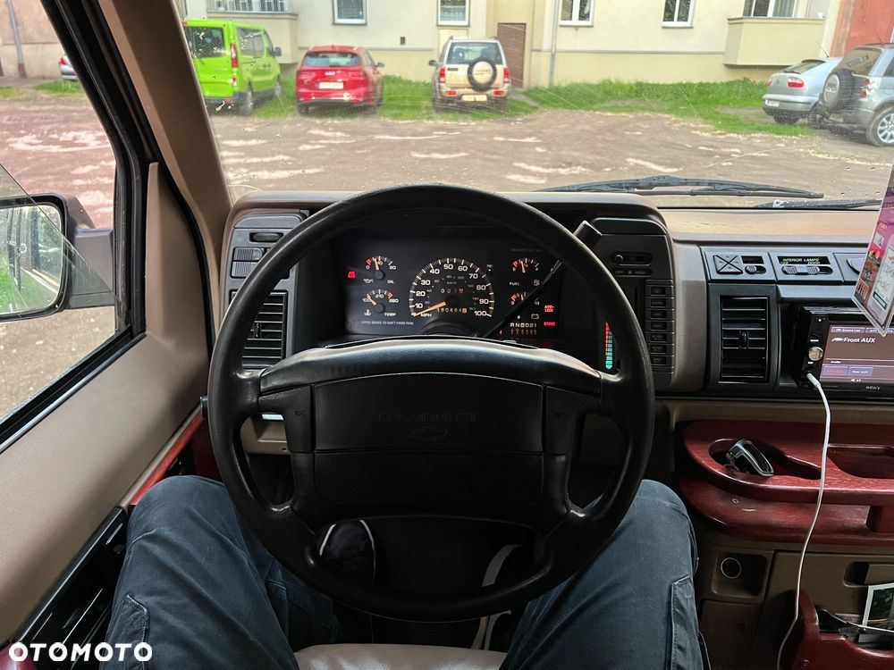 Chevrolet Astro 4.3i V6 - 8