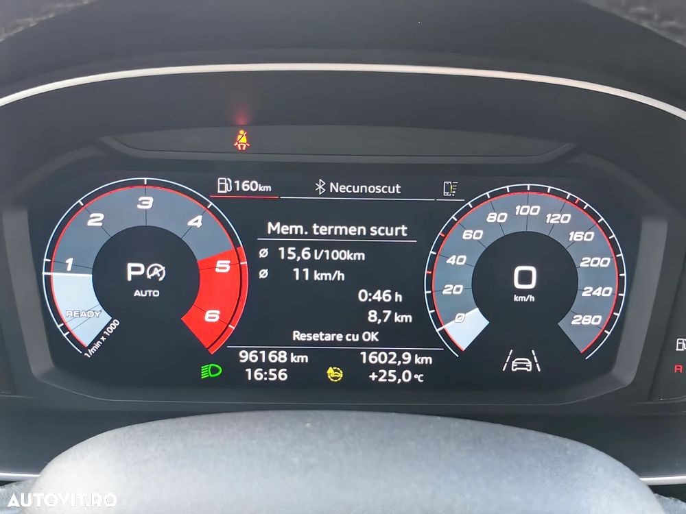 Audi Q3 2.0 35 TDI S tronic quattro S Line - 24
