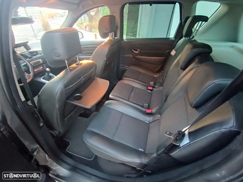 Renault Scénic 1.5 dCi Bose Edition SS - 25