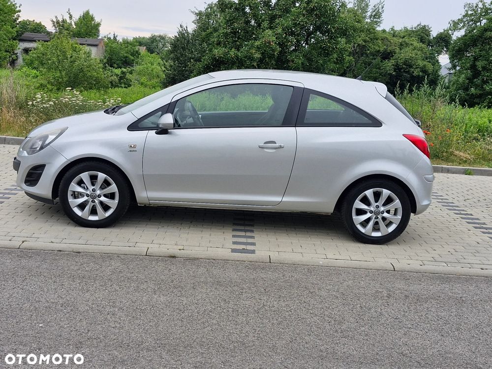 Opel Corsa 1.4 16V Innovation - 7