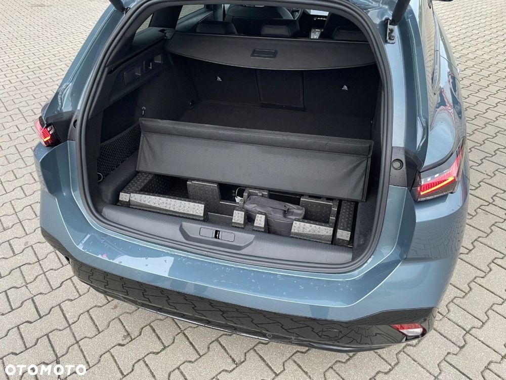 Peugeot 308 - 7