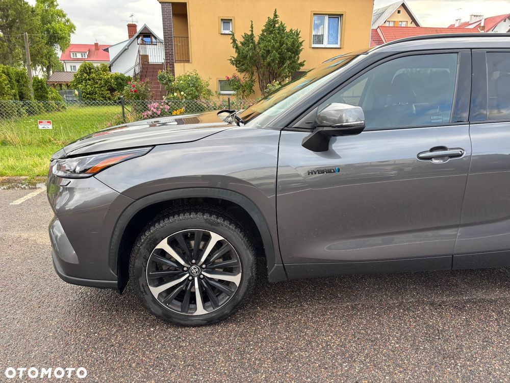 Toyota Highlander 2.5 Hybrid Executive - 11