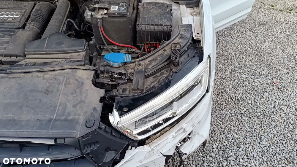 Audi Q3 1.4 TFSI Edycja Specjalna - 33