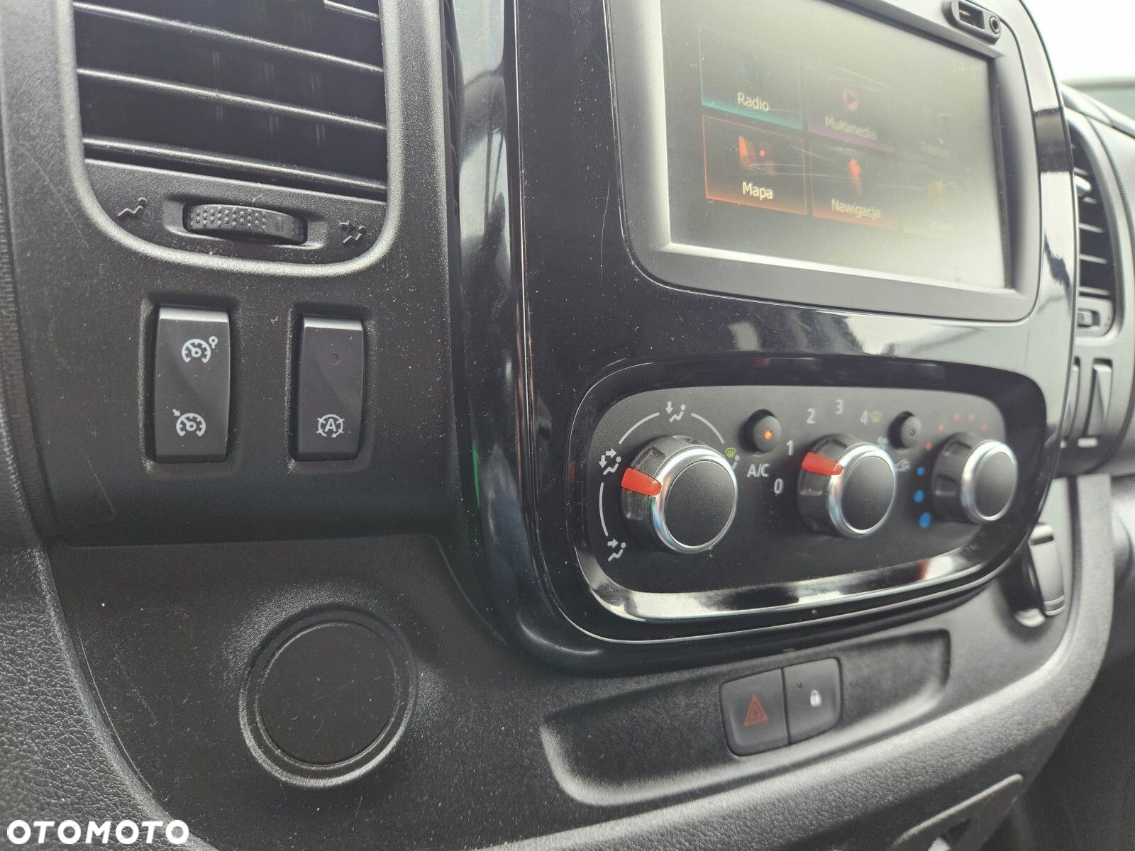 Renault Trafic L2H1 *84900zł NETTO* Brygadówka 6 osób 2.0dCi/120KM - 26