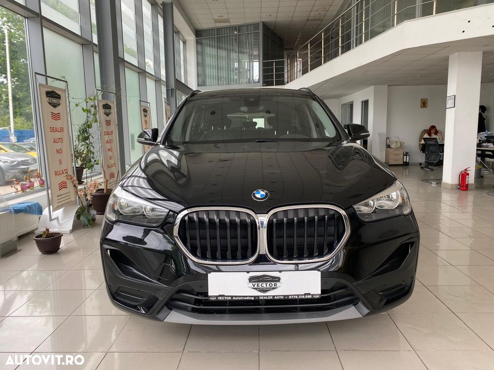 BMW X1 sDrive18d AT - 2