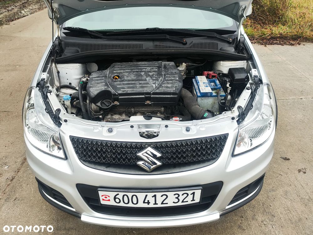 Suzuki SX4 1.6 Premium 4WD - 21