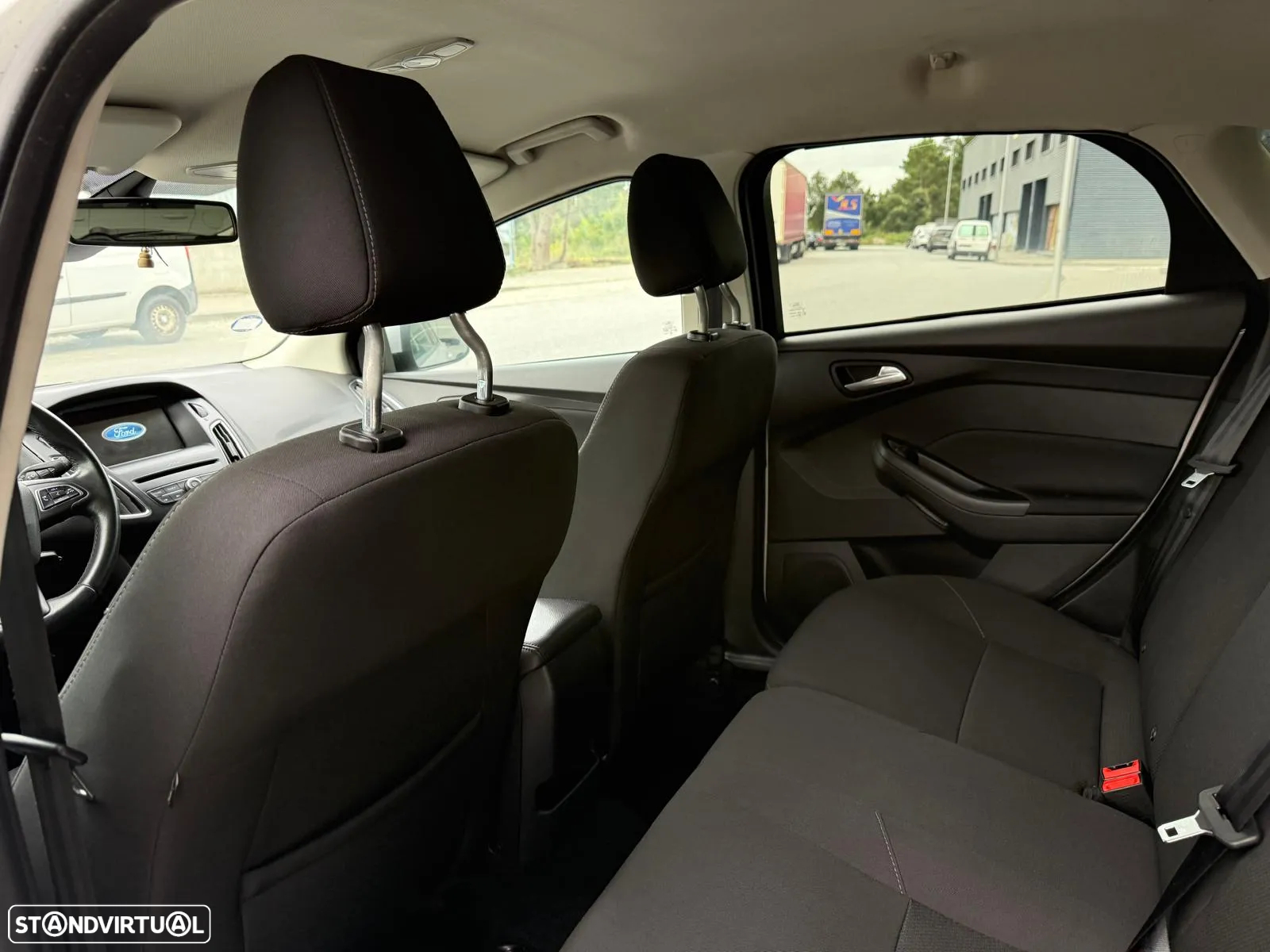 Ford Focus 1.5 TDCi Titanium - 27