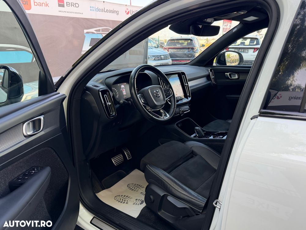 Volvo XC 40 D4 AWD R-Design - 13