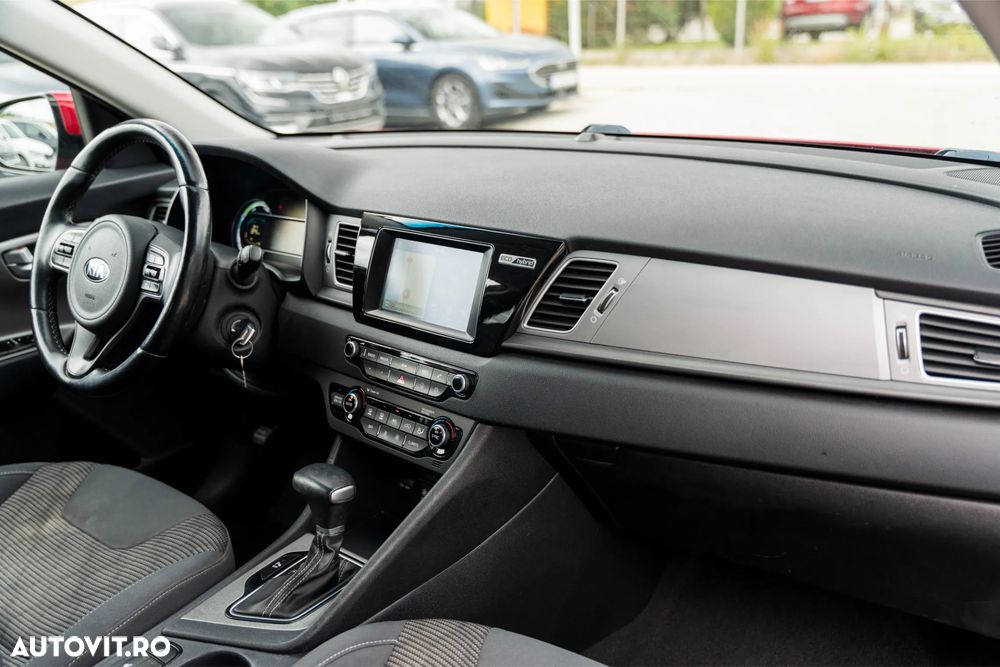 Kia Niro 1.6 GDI HEV 2WD OPF Aut. Spirit - 15