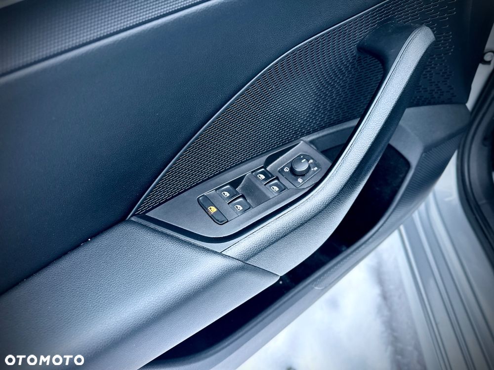 Skoda Octavia 2.0 TDI Style DSG - 18