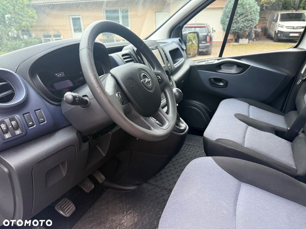 Opel VIVARO - 25