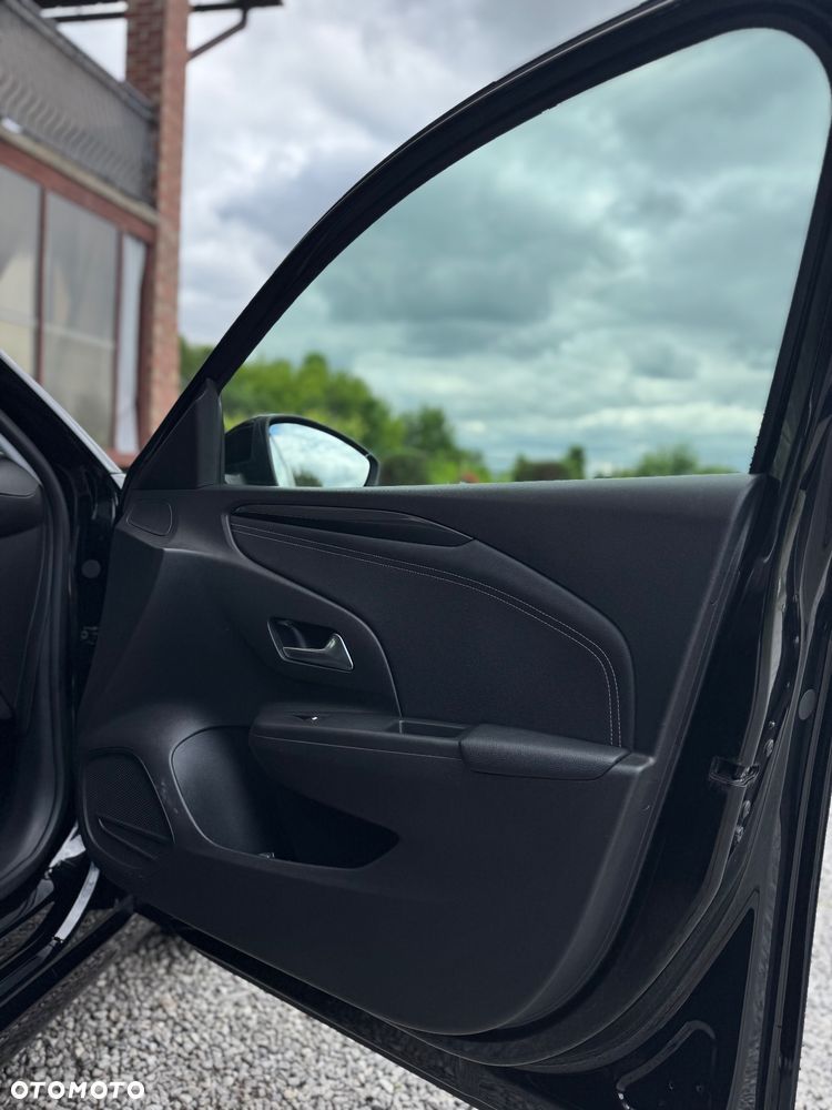 Opel Corsa ver-1-2-elegance-s-s - 7