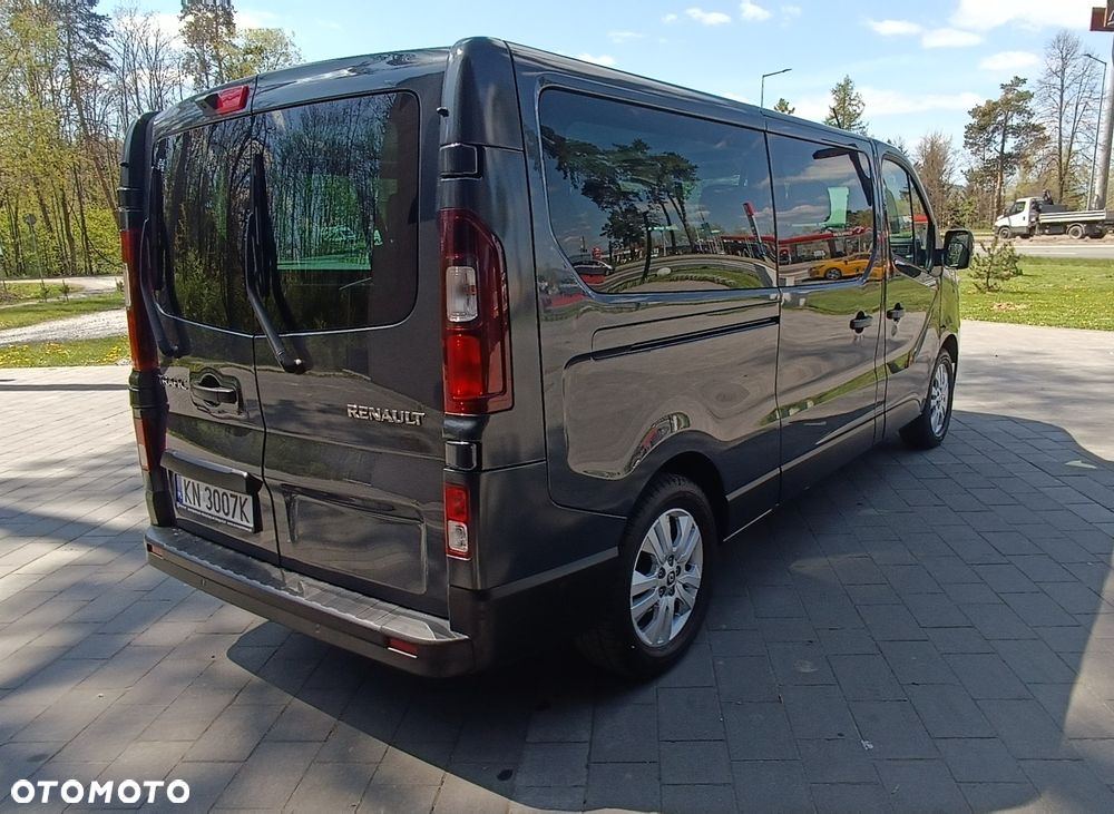 Renault Trafic Grand 2.0 dCi EDC - 7