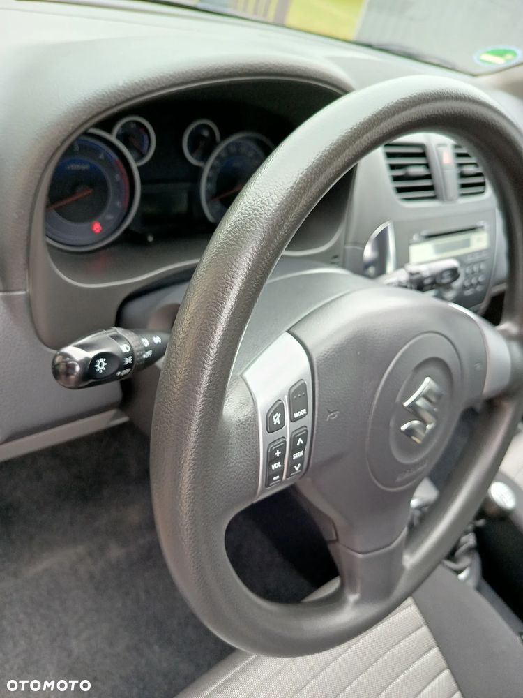 Suzuki SX4 2.0 DDiS 4x2 Comfort - 14