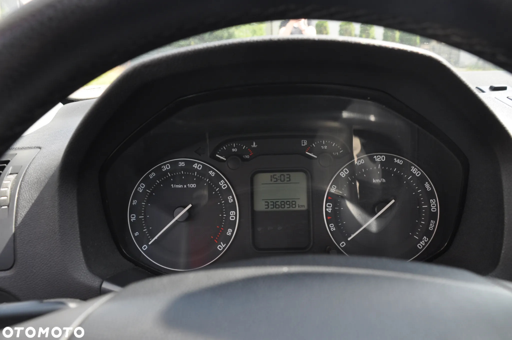 Skoda Octavia 1.6 Classic - 8