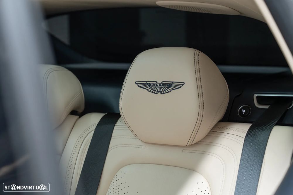 Aston Martin DBX Standard - 31