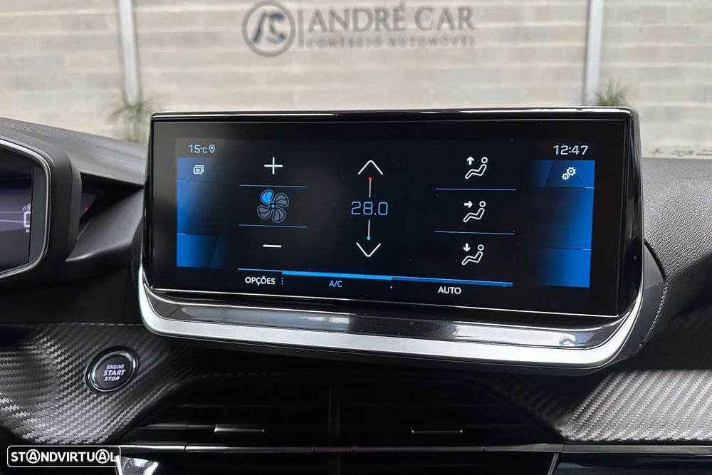 Peugeot 208 1.2 PureTech Allure - 19