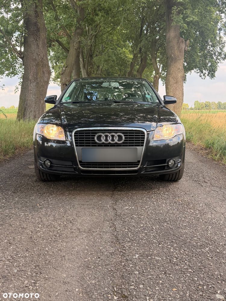 Audi A4 Limousine 2.0 TDI DPF - 1