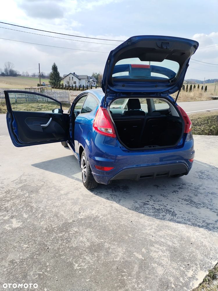 Ford Fiesta - 21