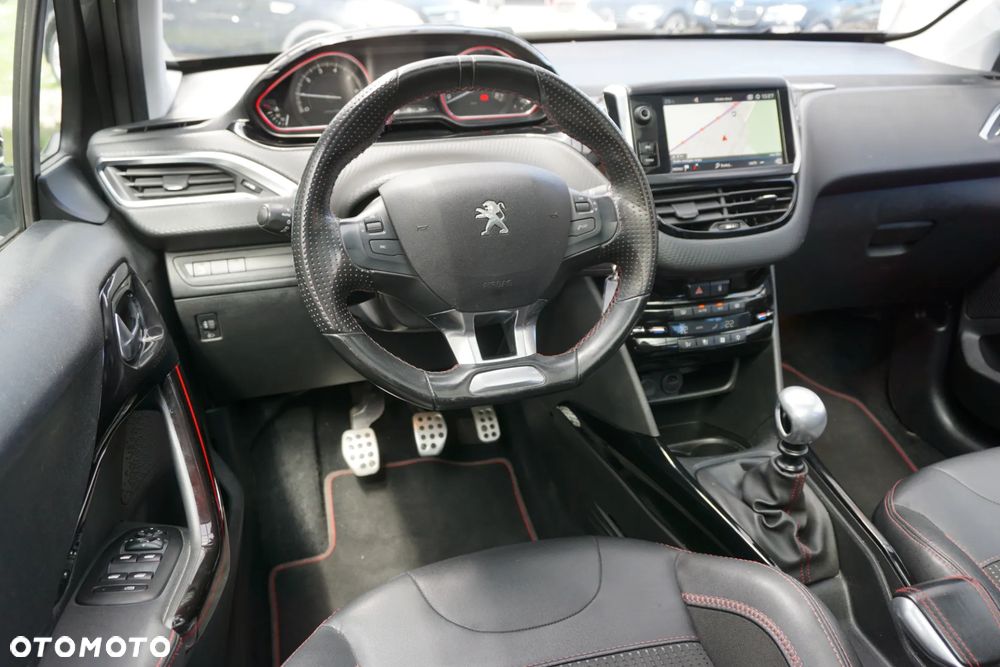 Peugeot 2008 PureTech 130 Stop&Start GT-Line Edition - 14