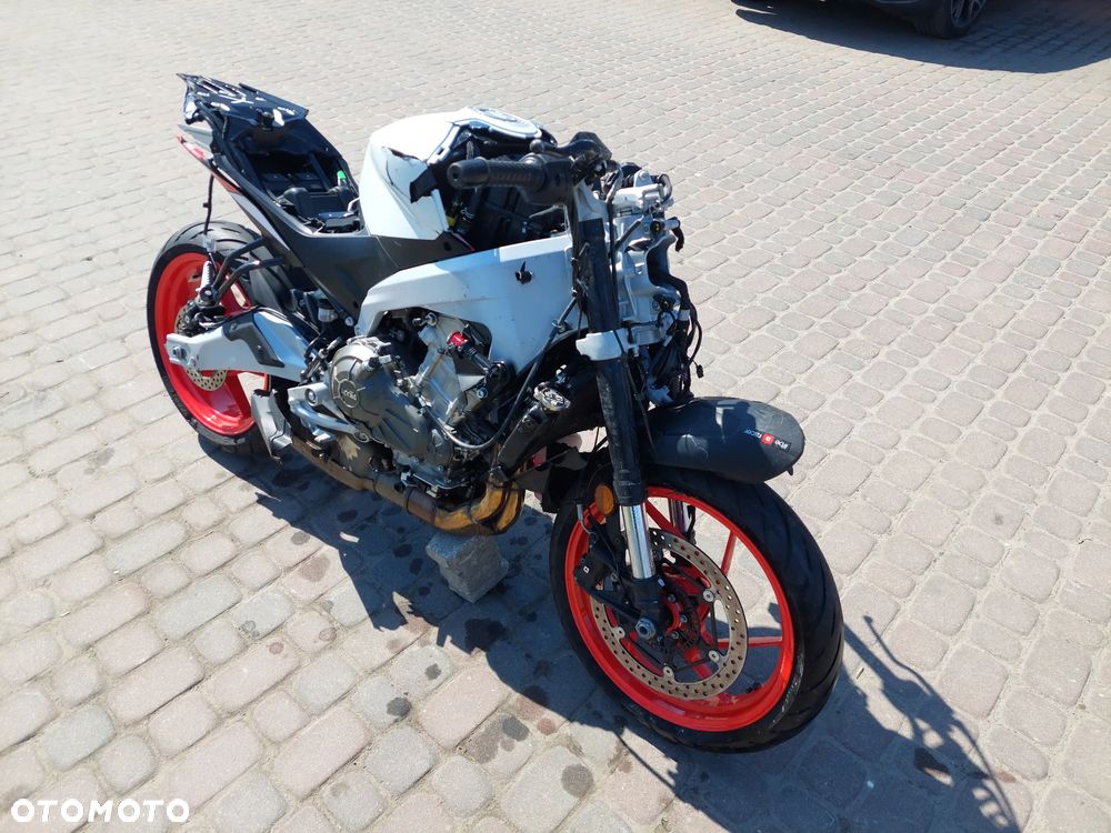 Aprilia RS - 7