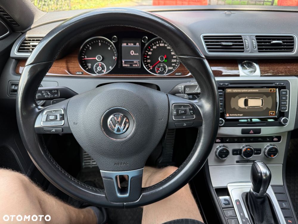 Volkswagen Passat 2.0 TDI 4Mot Highline DSG - 25