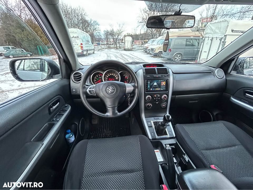 Suzuki Grand Vitara 1.9 DDIS Navi - 3