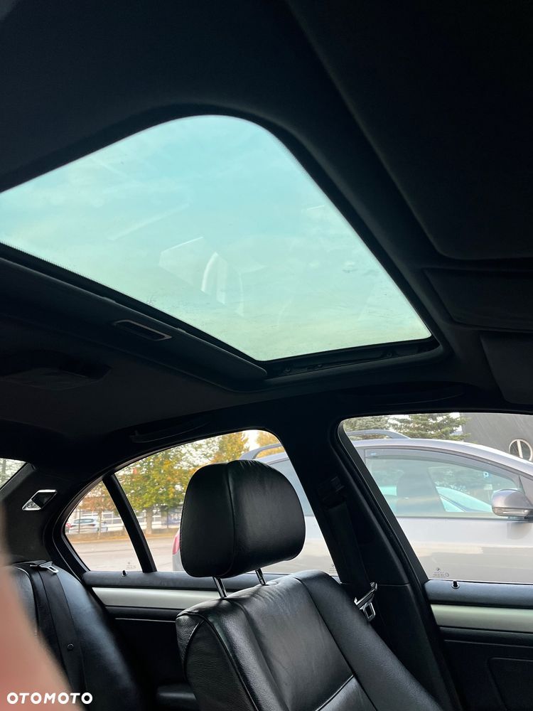 BMW Seria 3 320i - 16