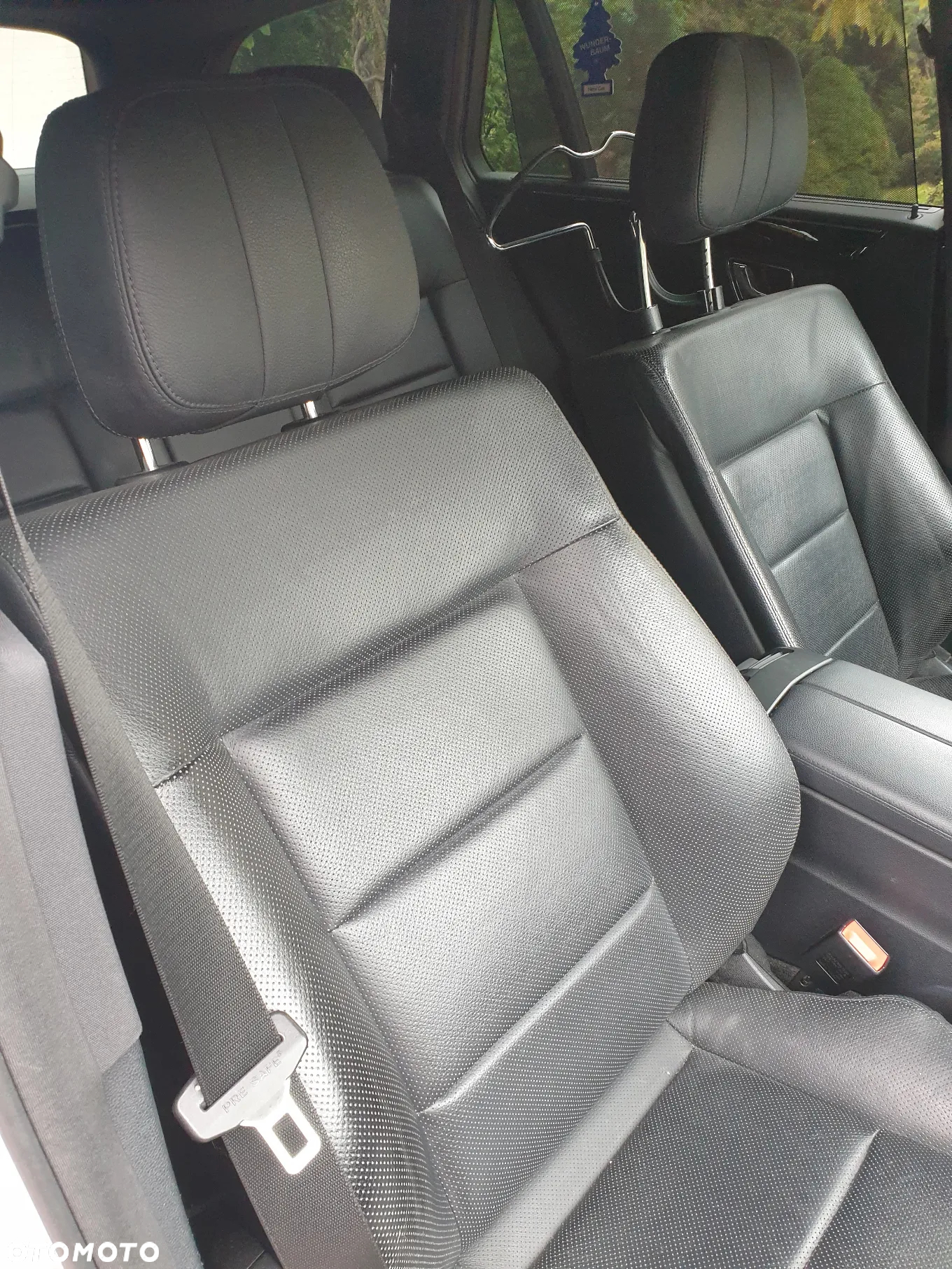 Mercedes-Benz Klasa E 350 T CDI DPF 4Matic BlueEFFICIENCY 7G-TRONIC Avantgarde - 4