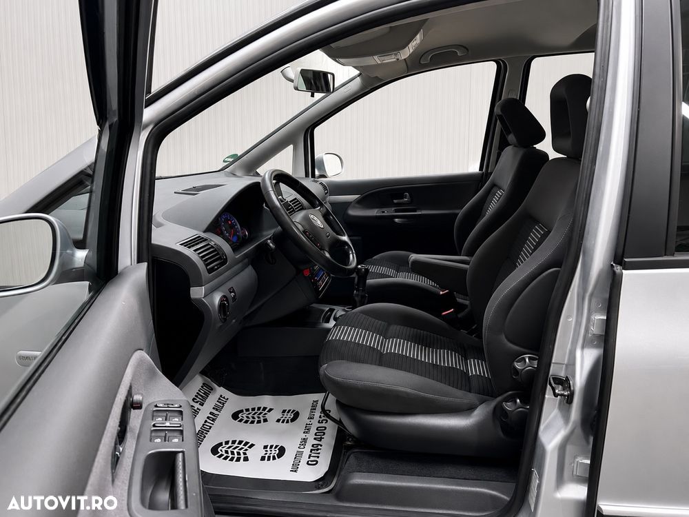 Volkswagen Sharan 2.0 TDI DPF Freestyle - 9