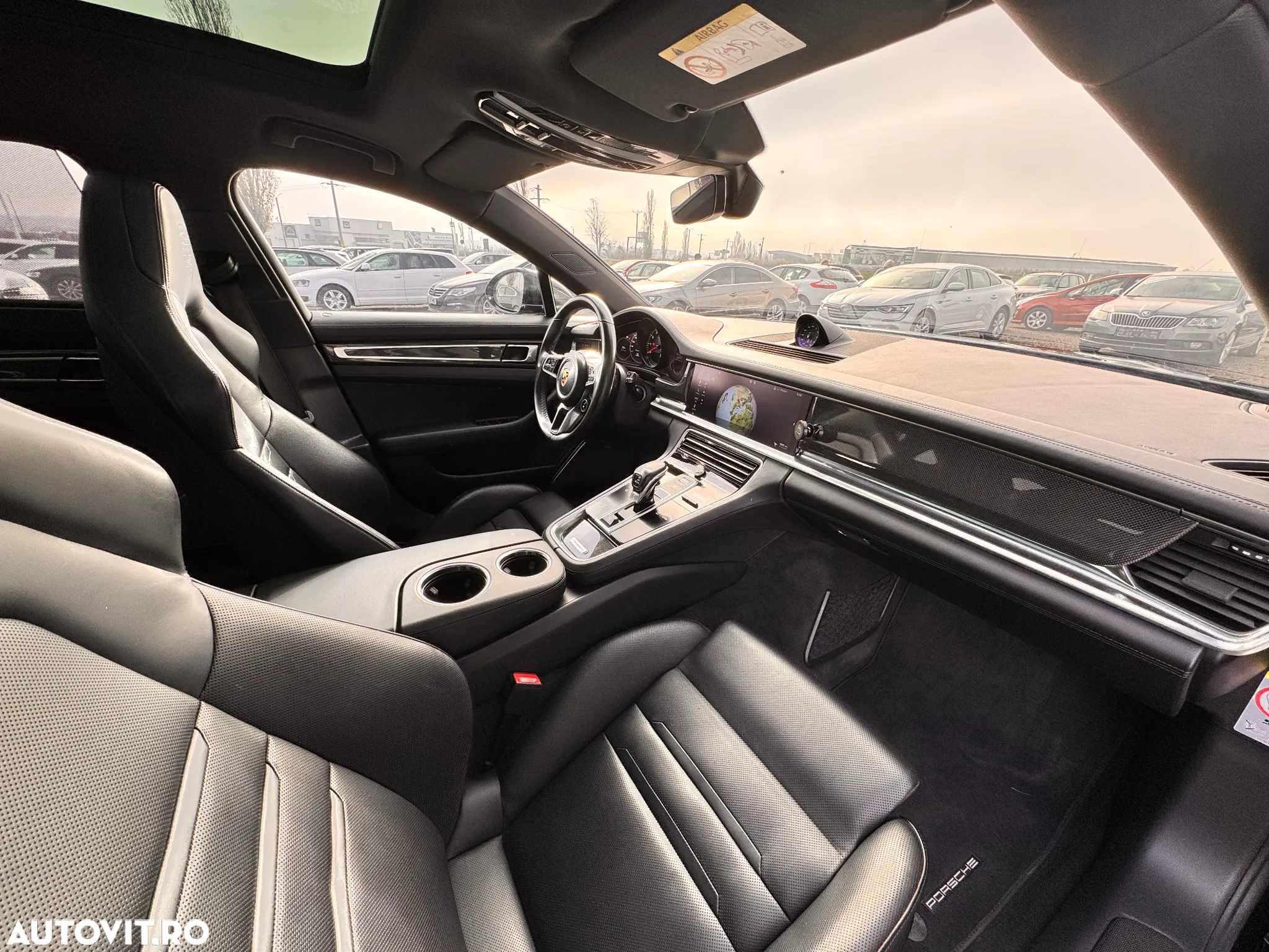 Porsche Panamera 4S Sport Turismo - 17