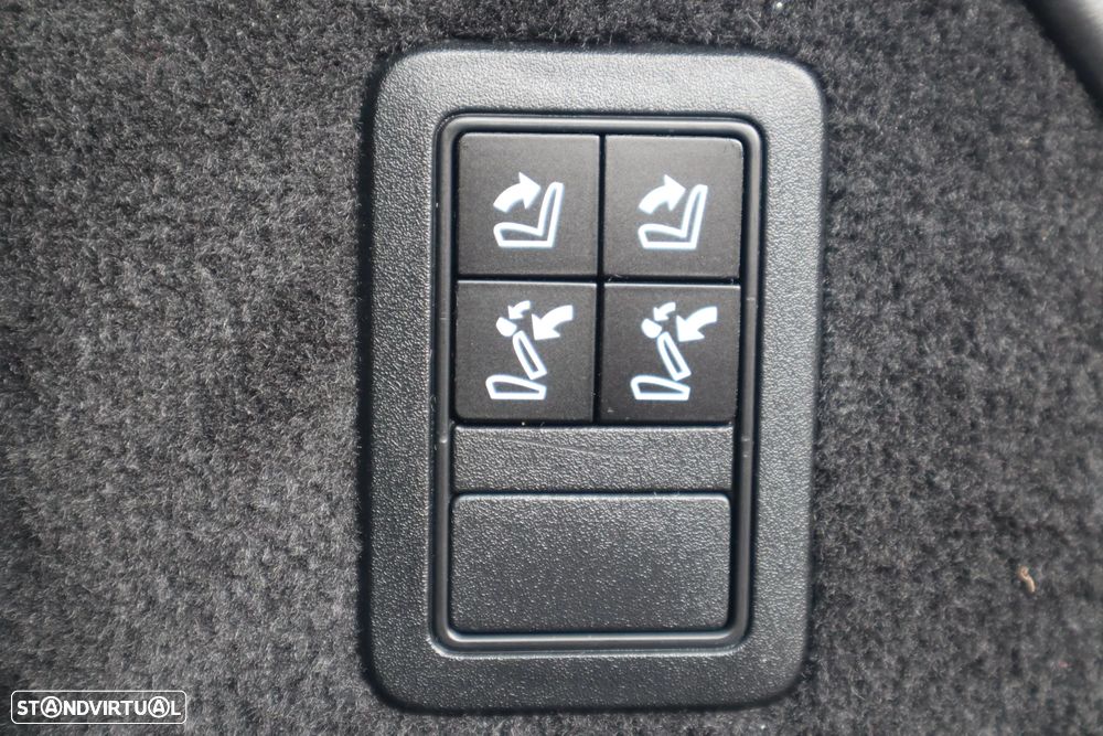 Land Rover Range Rover Sport 3.0 SDV6 HSE - 16