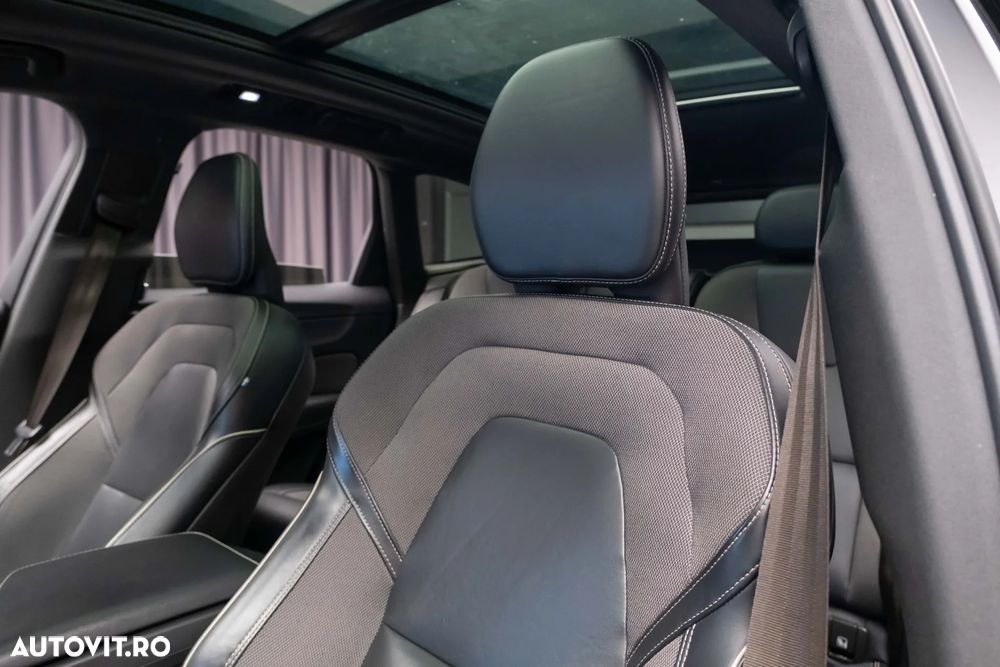 Volvo XC 60 B6 MHEV AT8 AWD R-Design - 25