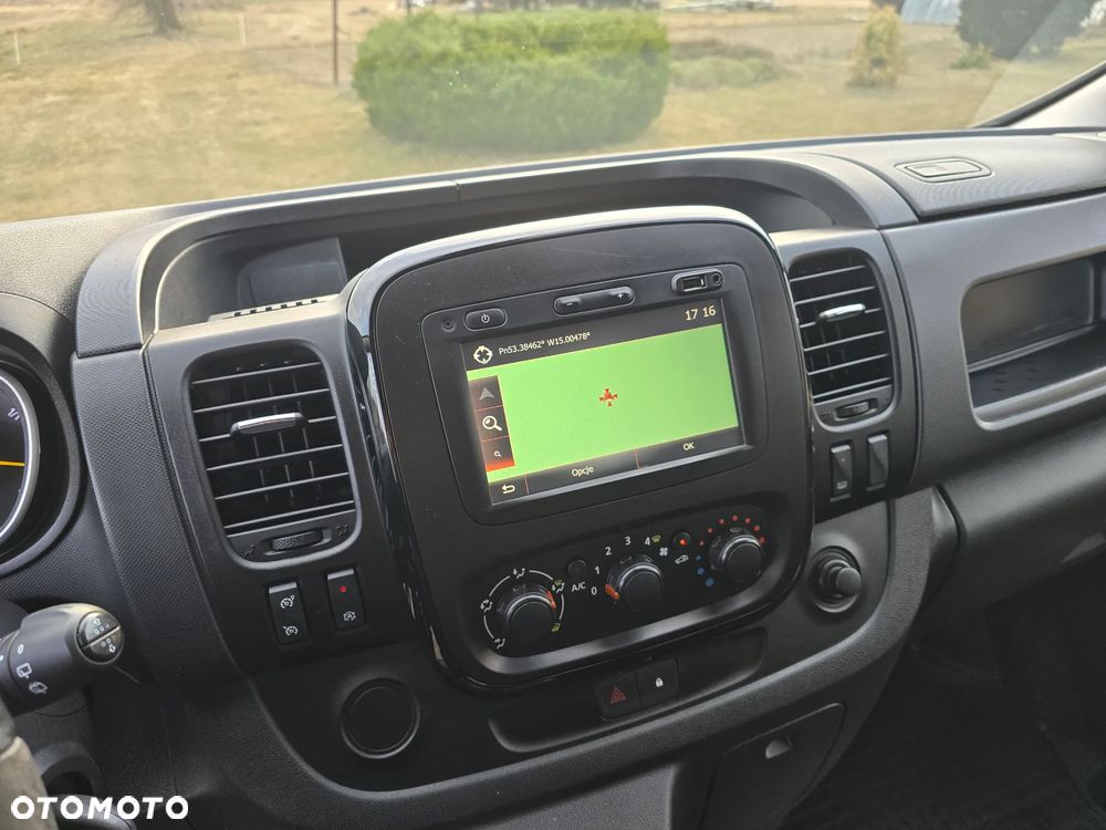Opel Vivaro - 14