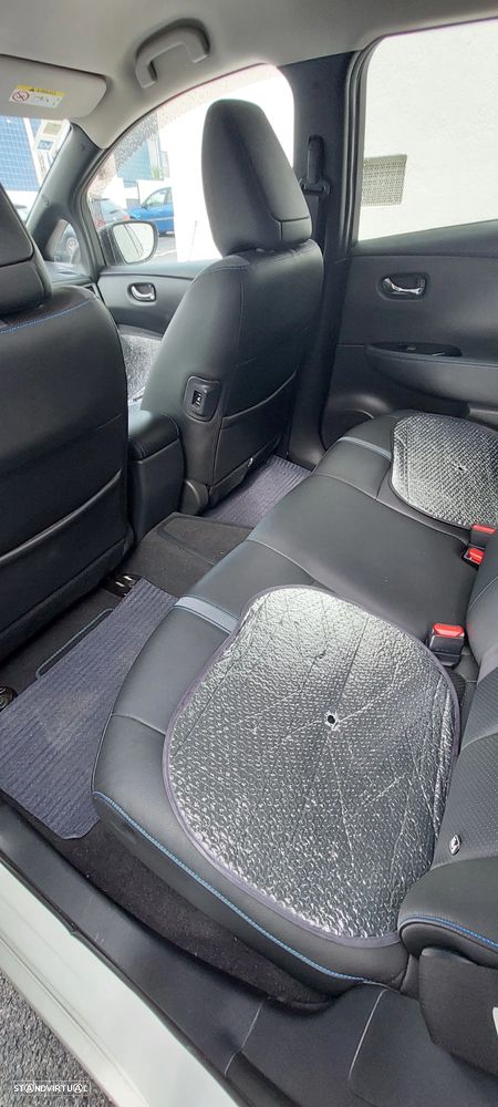 Nissan Leaf Tekna Two Tone - 16