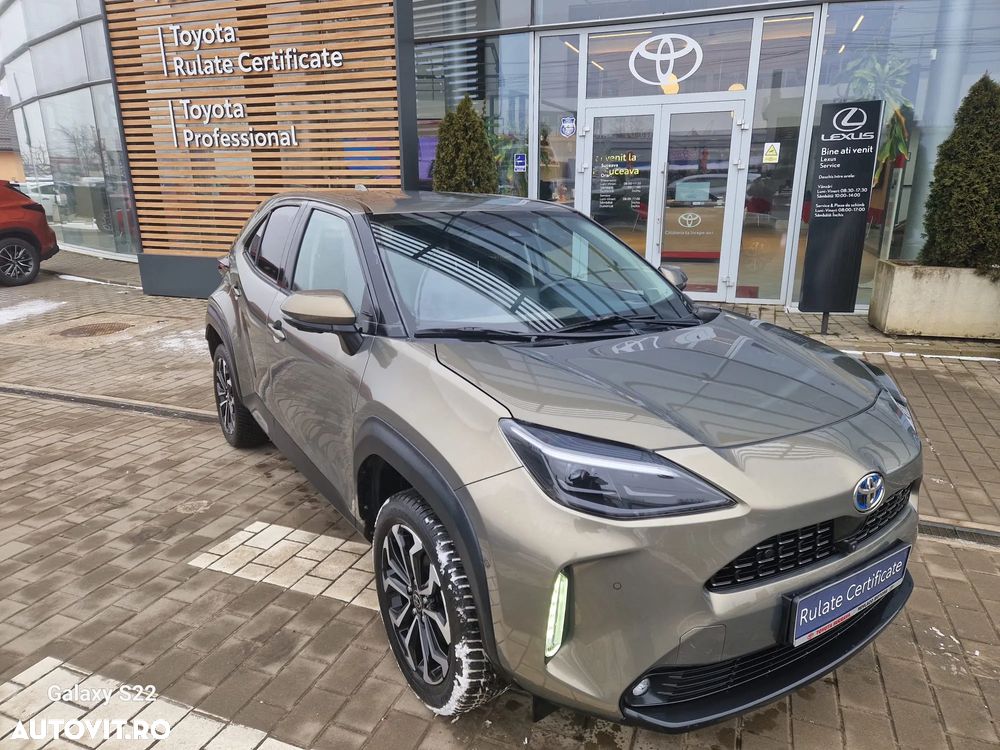 Toyota Yaris Cross 1.5 VVT-i HSD 4x2 Exclusive Elegant - 1