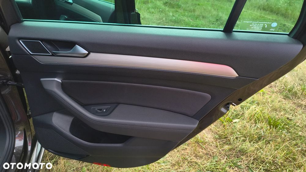 Volkswagen Passat 2.0 TDI BMT Highline - 15