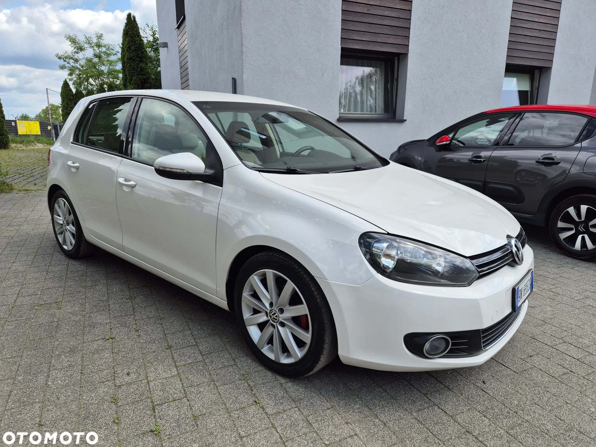 Volkswagen Golf VI 2.0 TDI Highline - 2