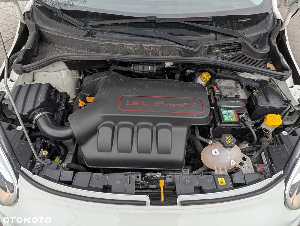 Fiat 500X 1.6 E-Torq 4x2 S&S City Cross - 27