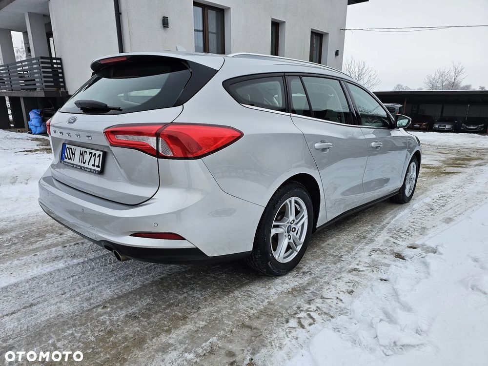 Ford Focus - 4