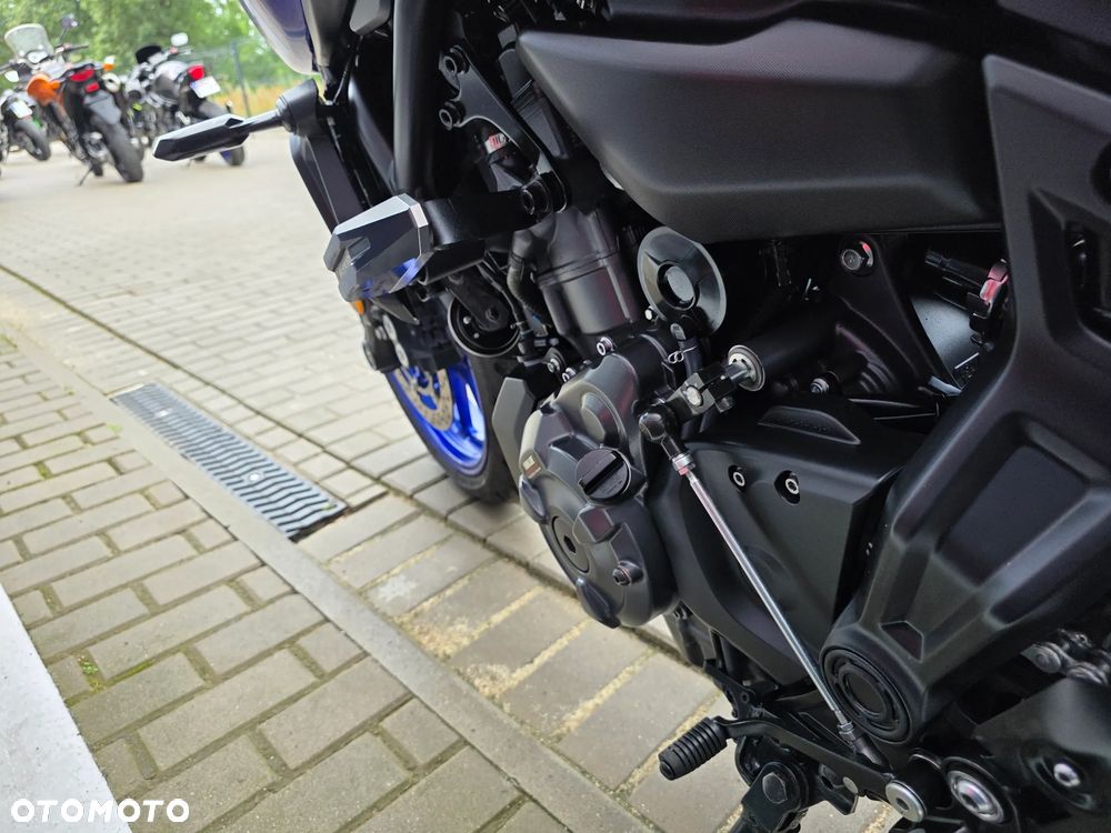 Yamaha MT - 30