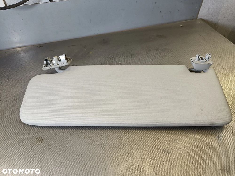 Osłona przeciwsłoneczna prawa Seat Toledo 4 IV Słonecznik Prawy 6JB857552B - 1