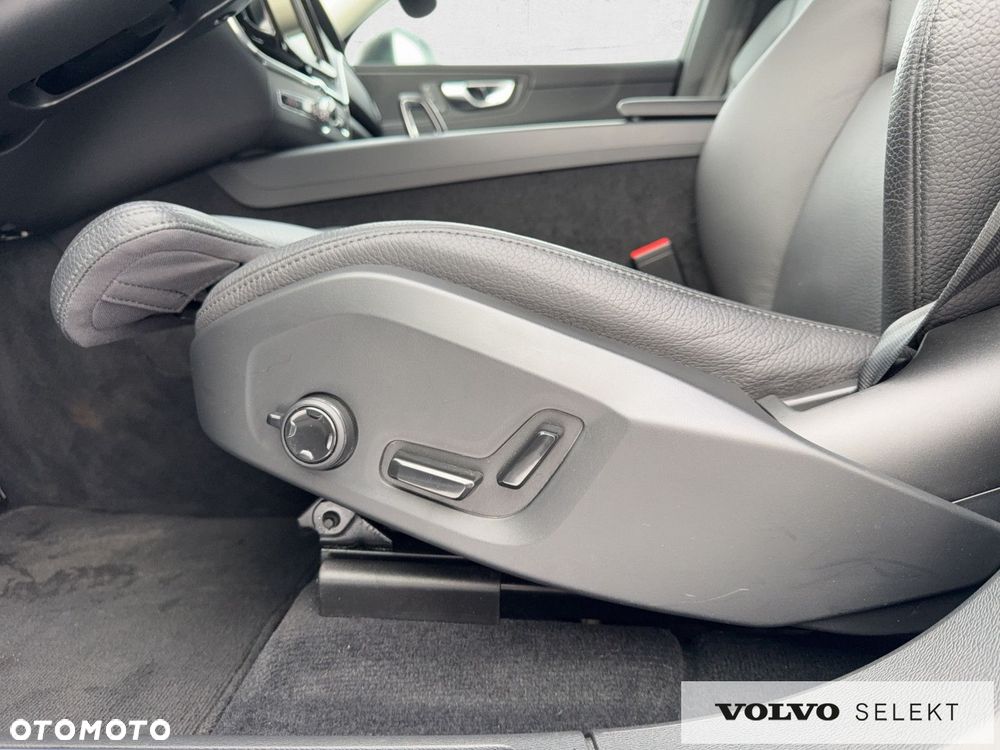 Volvo XC 60 - 13