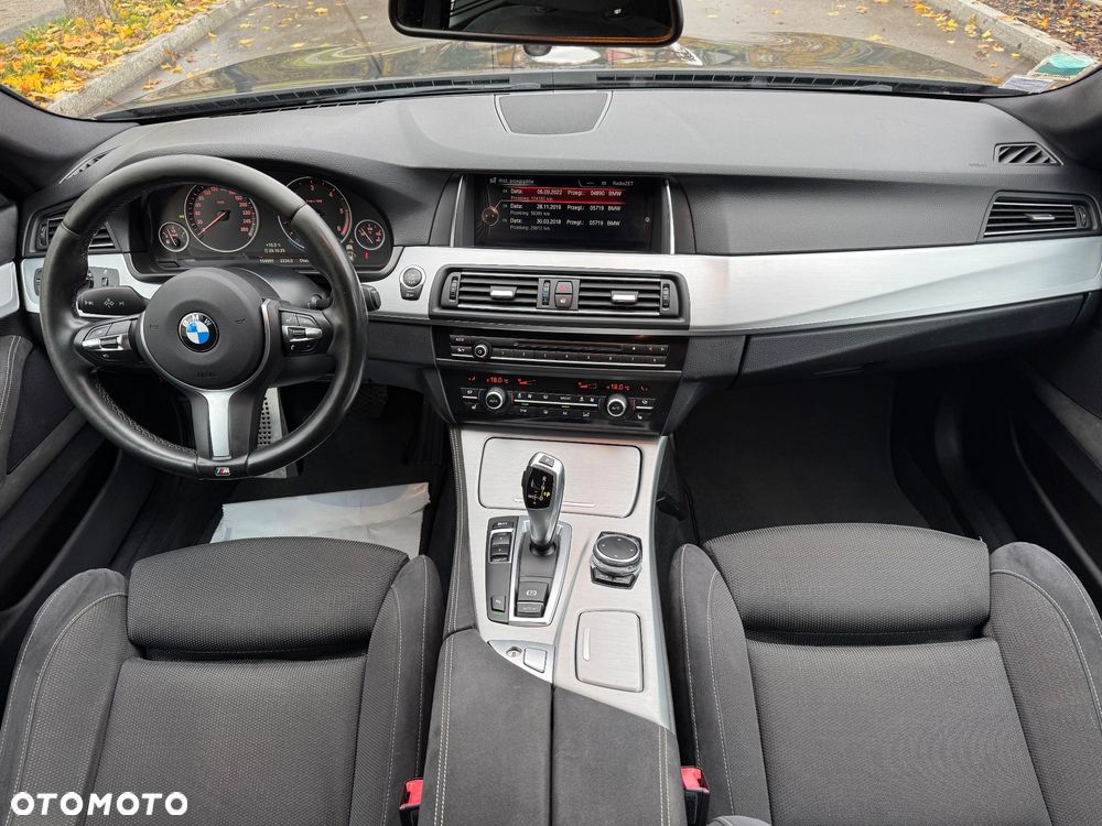 BMW Seria 5 ver-518d-m-sport - 30