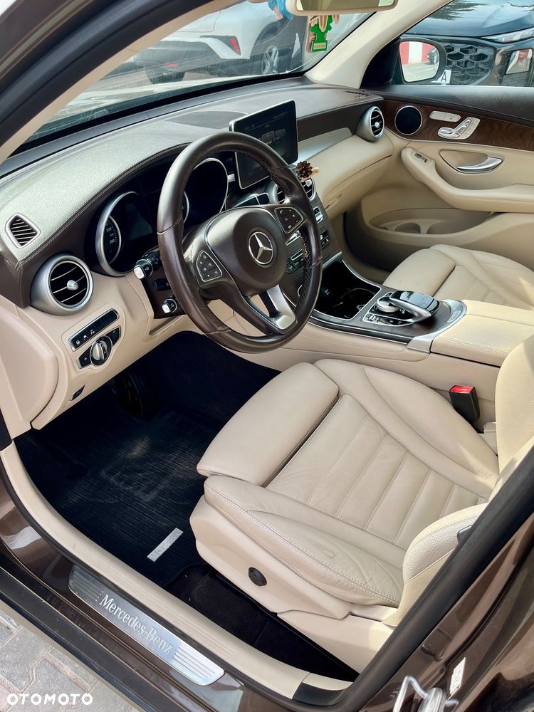 Mercedes-Benz GLC 350 d 4Matic 9G-TRONIC Exclusive - 8