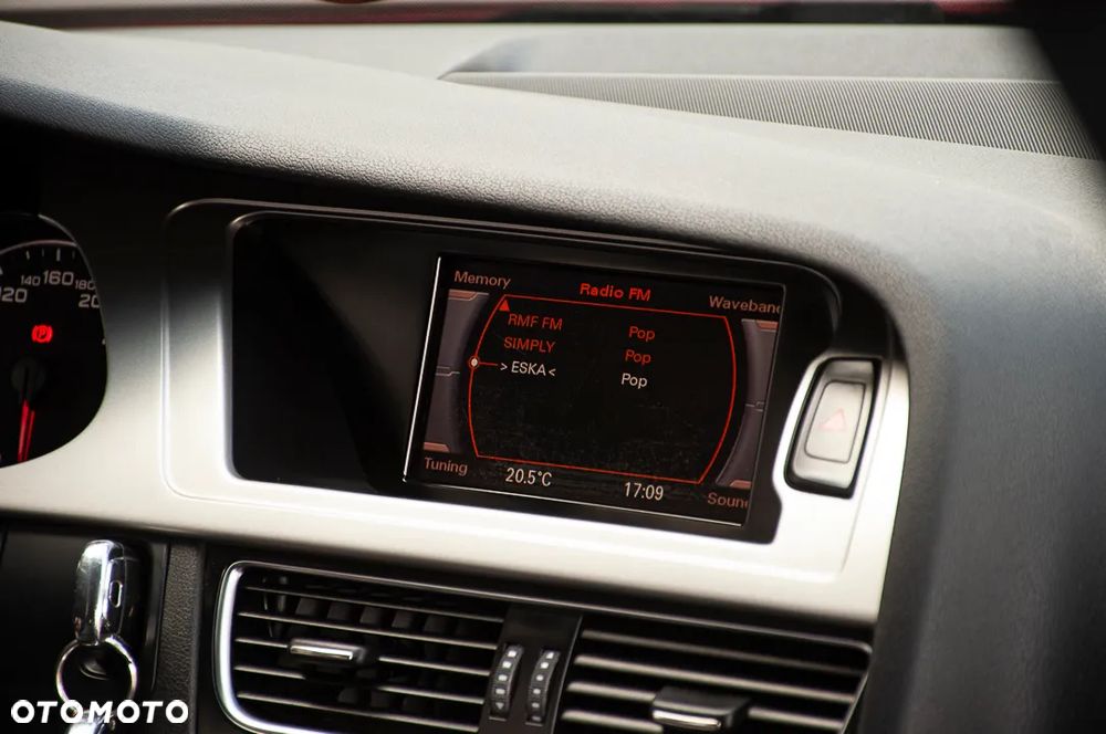 Audi A4 Avant 2.0 TDI DPF S line Sportpaket - 31