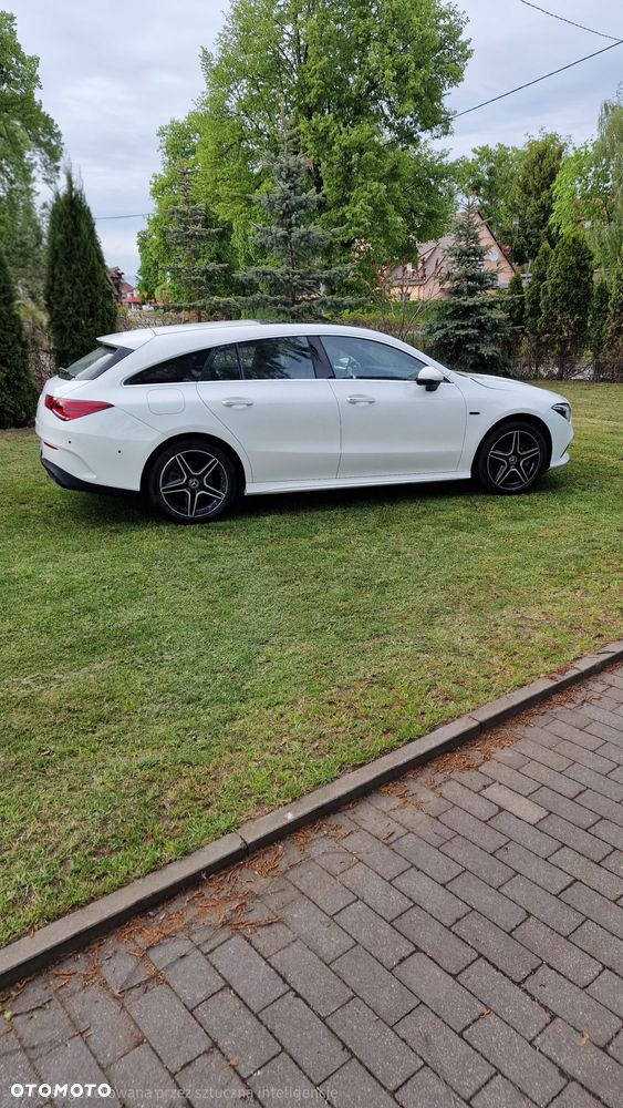 Mercedes-Benz CLA 250 E 8G-DCT - 2
