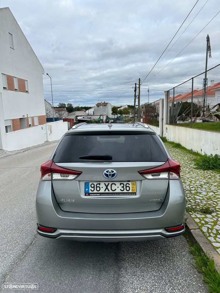 Toyota Auris Touring Sports - 5